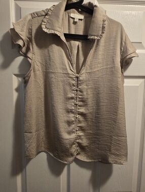 Light Beige Ruffle Collar Short Sleeve Blouse